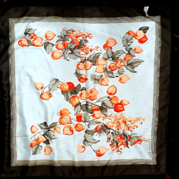 Christian Dior silk scarf - Picture 3 of 5